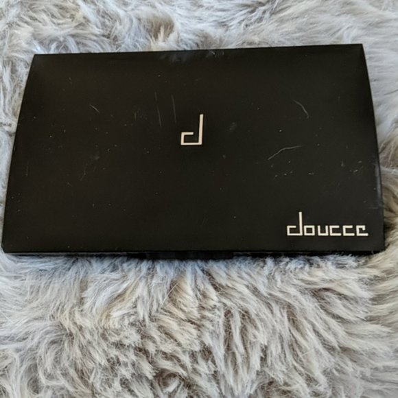 Doucce - Freematic Nude Eye Palette - Picture 3 of 5